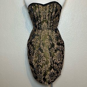 H&M strapless mini Jacquard dress. Size 4.   2/$20